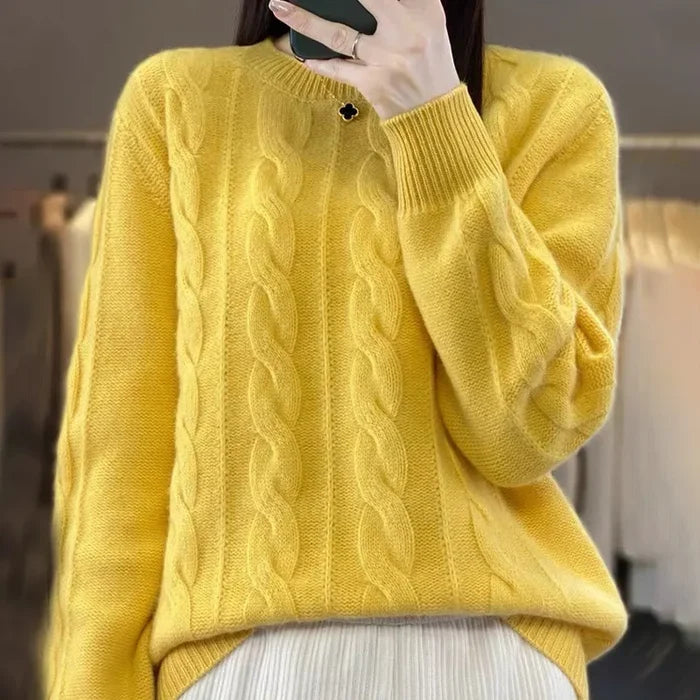 Tanya | Warm Knitted Sweater 🧶