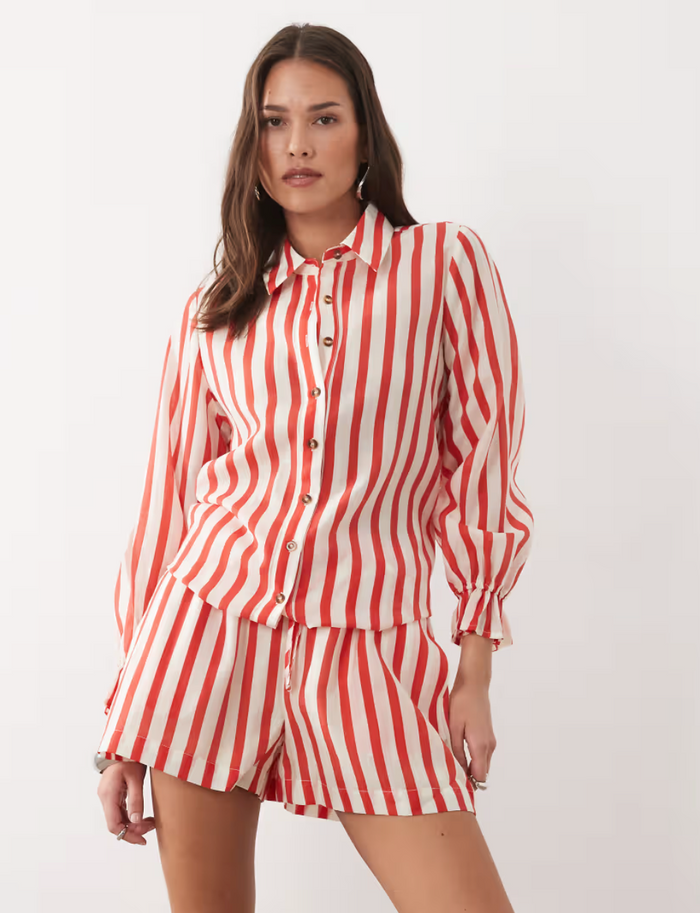 Tie Back: Red Stripe