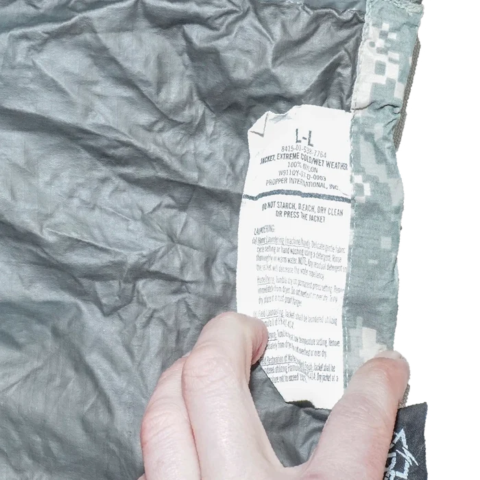 USGI UCP Extreme Cold Weather Waterproof Jacket - Large Long - US Army Surplus - Rain Jackets