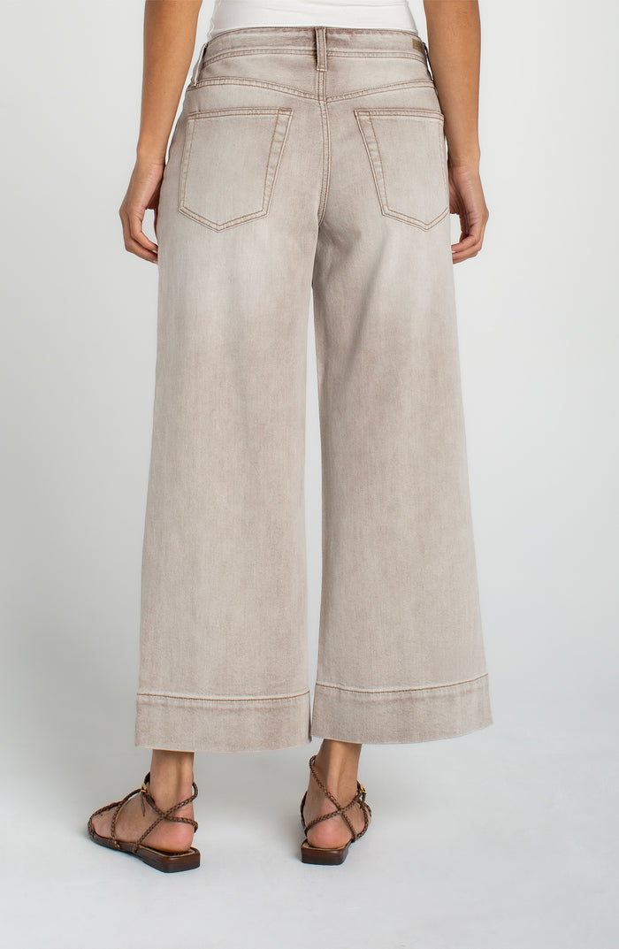 Weekender Wide Leg Crop